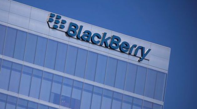 BlackBerry plans to settle lawsuit over BlackBerry 10, avoid U.S. trial