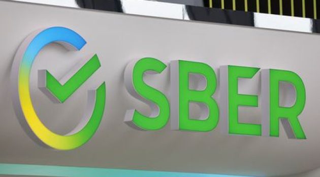 Russia's Sberbank re-uses bank card chips to combat shortage