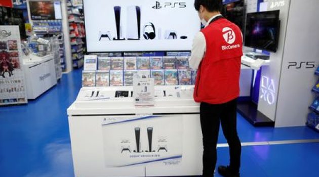Sony shares slide after earnings highlight concern about games, sensors