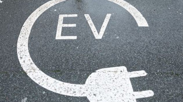 Eni's Plenitude revises prices for electric car charging in Italy