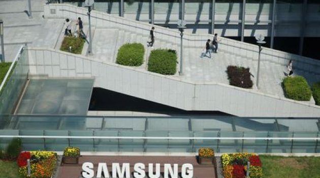South Korea court grants ex-Samsung exec bail in industrial espionage case