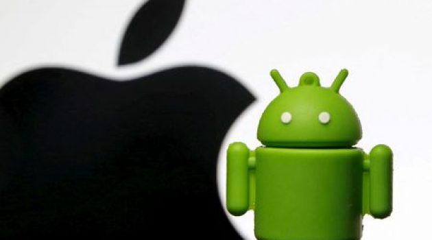 Apple to make messaging between iPhones and Androids easier - Bloomberg News