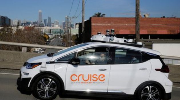 GM's Cruise plans careful re-launch for driverless robotaxis