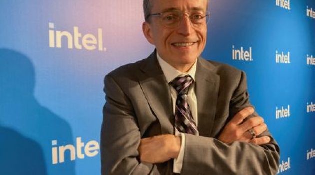 Intel chief ready to go it alone on chip manufacturing